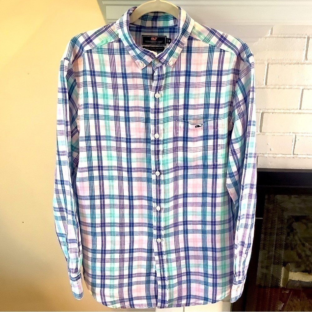 VINEYARD VINES 100% Linen  Men’s Sz Md Button up Long Sleeve Shirt